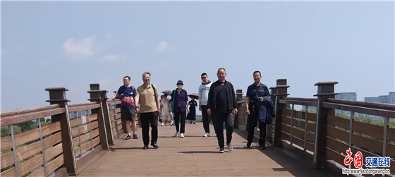 4.24草海1