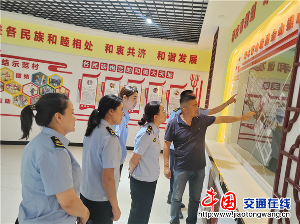 聆听民族团结感人故事