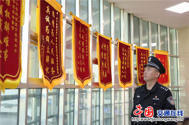 图片4 图片4