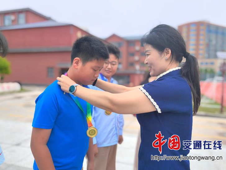 图片2