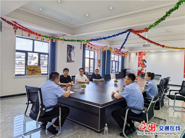 个人事迹1 个人事迹1
