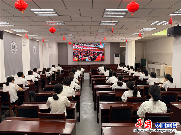 图片1 图片1